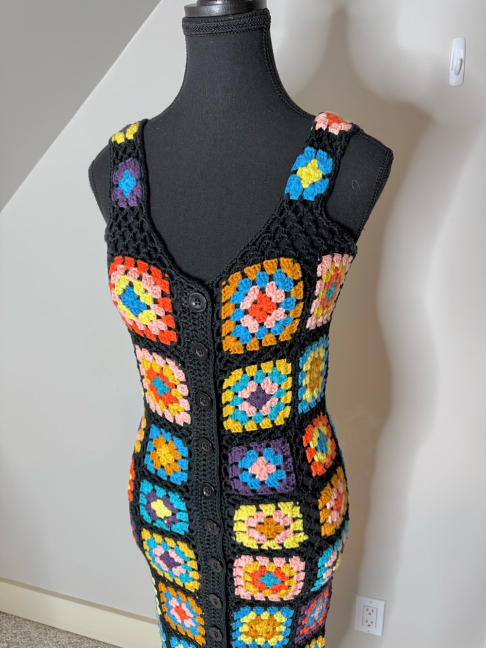Crochet Knit Granny Square Button Down Maxi Dress Black Sleeveless Boho Medium - Picture 4 of 12